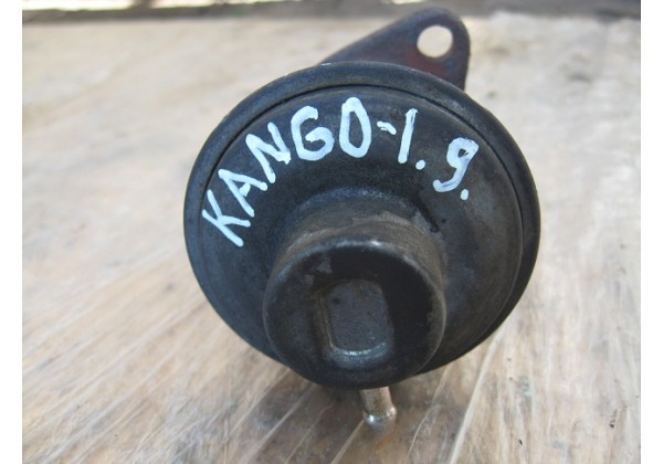 Клапан рециркуляції вихлопних газів, клапан EGR Renault Kangoo, Clio II, Megane, Scenic, Trafic 1.9 d, F8Q, 7700101088